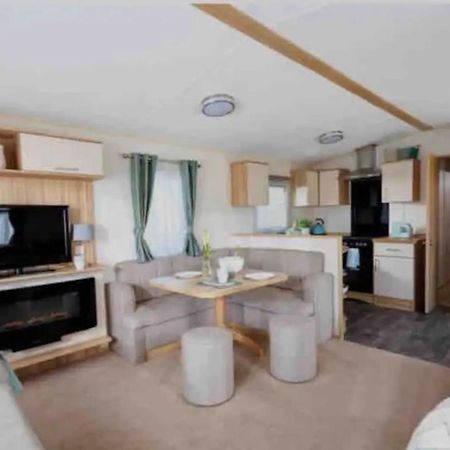 טרנברי Ajl Caravan Rentals מראה חיצוני תמונה